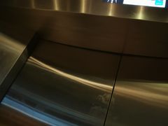 -悉尼塔旋转餐厅