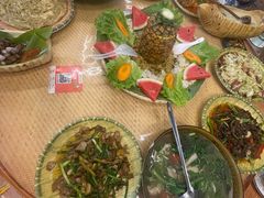 -基诺山寨.版纳民族特色菜