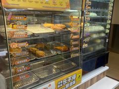 -全家便利店(梅园路店)