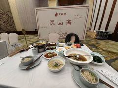 -灵山大佛梵宫餐饮
