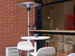 -潮一不贰·法式甜品·生日蛋糕·西式简餐(外滩店)