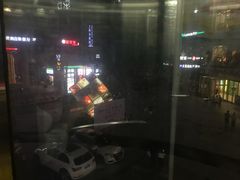 -沃尔玛购物广场-停车场