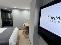 -假日美地酒店(广州同和地铁站京溪南方医院店)