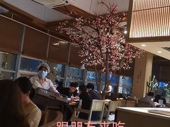 大堂-蜜桃餐厅·伴山(湖滨商业街店)