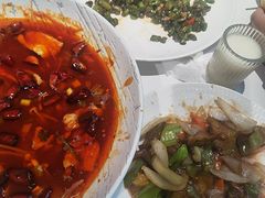 -小锅饭豆腐馆(重工北街普罗旺斯店)