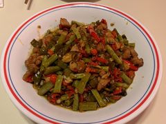 酸豆角炒鸡丁-侯师傅热炒店(印象城店)