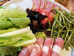 -民食香·腊排骨野生菌美食(木府店)