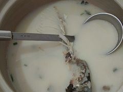 -天乐农家鱼头王(天目湖店)