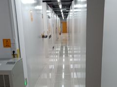 -安东易迷你自助仓储寄存仓库(杨浦店)