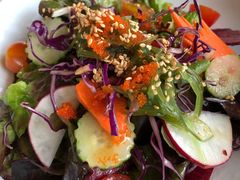 -Chom Cafe and Restaurant