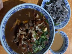 -门框胡同百年卤煮(鸟巢店)