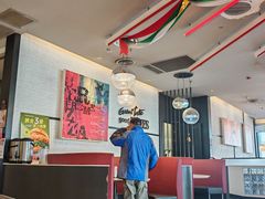 -必胜客(绿地新都会店)