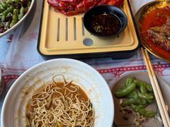 -肥肥虾庄·金牌油焖大虾(杨园滨江时代walk店)