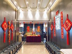 等位区-汤臣·空中餐厅·严选粤菜(石湾世博广场店)