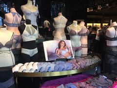 -Victoria's Secret(杭州湖滨银泰in77店)