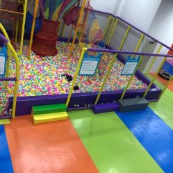 -蹦贝运动中心·蹦床·攀岩·闯关(龙岗店)