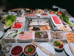 -海底捞火锅(八佰伴店)