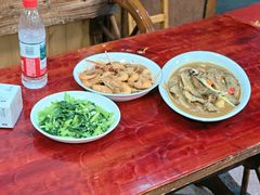 -芦茨金富饭庄·25年老字号·专做稻草鸡