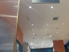 -海马体照相馆(烟台大悦城店)