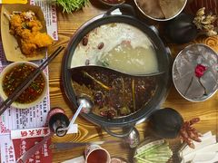 -赵美丽·重庆社区火锅·直营店(火车东站·中豪国际店)