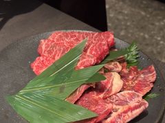 -铭牛烧肉·和牛海鲜自助(高新月牙湖店)