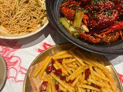 -肥肥虾庄·金牌油焖大虾(杨园滨江时代walk店)