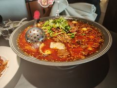 -麻六记(凤凰汇店)