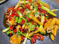 -曼听小寨海鲜烧烤·大连辣炒大王(盖州街店)
