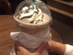 -星巴克(广州淘金路店)