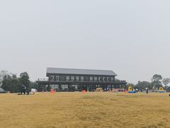 -梁子湖东篱老屋生态庄园