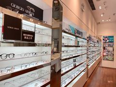 -LensCrafters亮视点·OAKLEY精选(静安嘉里中心店)