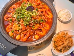 -徐记小怪兽肉蟹煲(中央大街店)