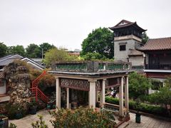 雄狮拜月台-东莞市可园博物馆