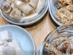 -阮大兴糕团(杭州西湖银泰百货店)