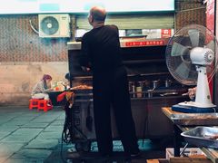 -雷老虎烧烤(西街店)
