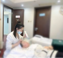 -康美贞·痘肌养护管理中心