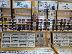 -沪睛眼镜蔡司官方授权店(金桥佳林路店)
