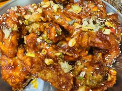 -BHC炸鸡(明洞总店)