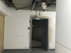 -上海世茂广场-停车场