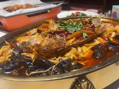 -小河公主秘制烤羊腿(小绿谷店)