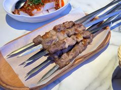 只用咸盐烤的羊肉串-丝路有约·烧烤·新疆菜(万宴城店)