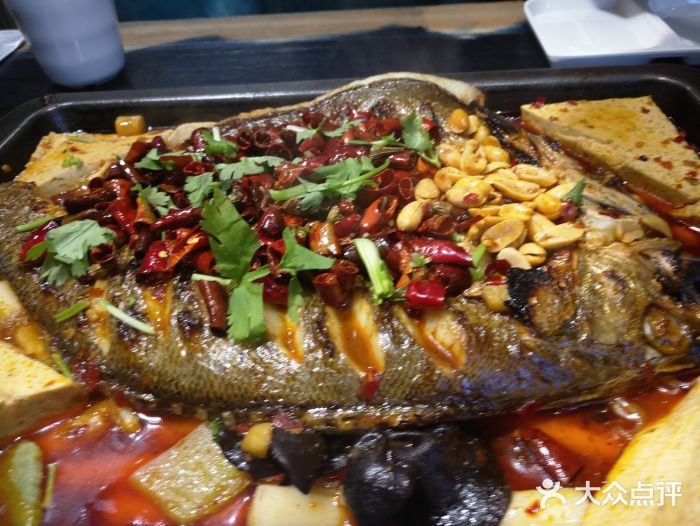 鱼小渝荔枝烤鱼(裕泉店)渤海七星鲈鱼图片