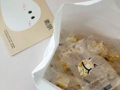 一口雪花酥-素咫咖啡CLIFEROSE