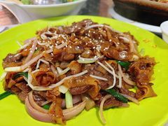 招牌干炒牛河-劲揪jiu大排档·老广风味(陈家祠店)