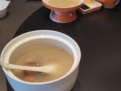 -阿瓦山寨·湘菜现炒·剁椒鱼头王(咸阳总店)