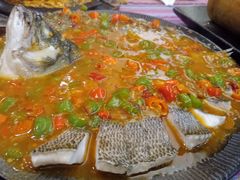 蝴蝶鱼-香巴拉云南餐厅(华莱坞店)