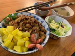 卤肉饭-红小满休闲餐厅(十全街店)