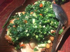 大理风味葱椒鸡-花马天堂云南餐厅 Lost Heaven(高邮路店)