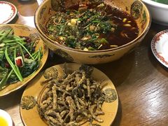 -乐山第一家临江鳝丝(茶坊路店)