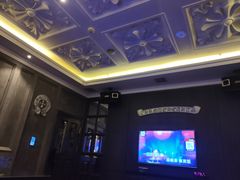 -范特西FANTASY量贩式KTV(民主广场店)